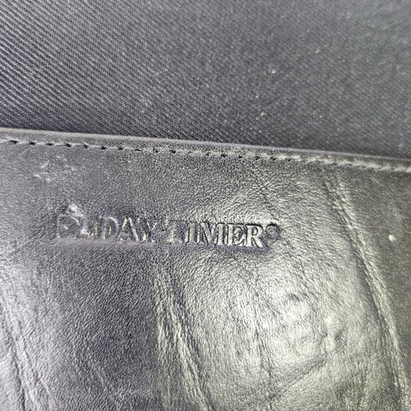 Day-Timer Black Leather Planner Binder With Strap Closure - Picture 4 of 7
